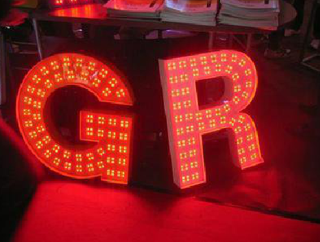 凯里LED发光字常见的安装误区。